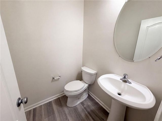 1019 Ivydale Circle, Lawrenceville, GA 30045