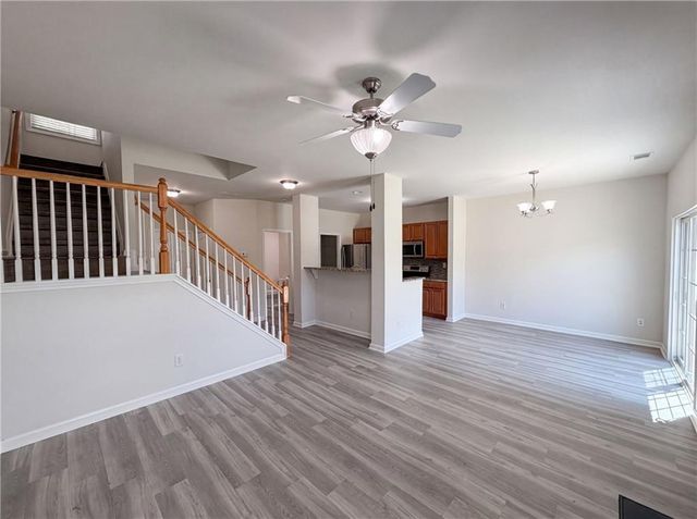 1019 Ivydale Circle, Lawrenceville, GA 30045