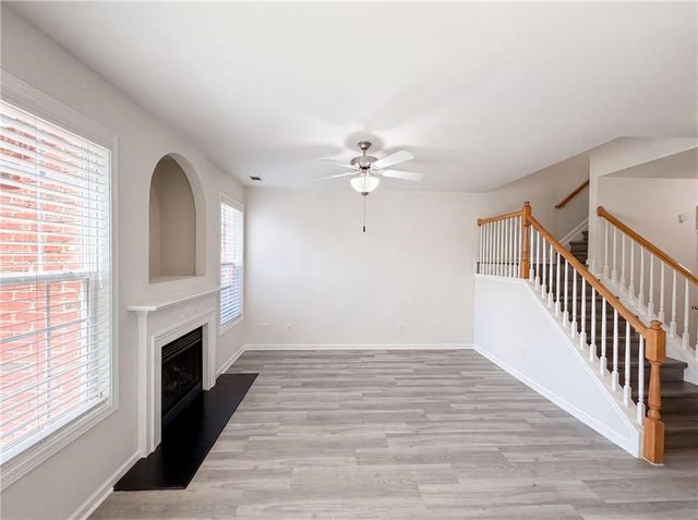 1019 Ivydale Circle, Lawrenceville, GA 30045