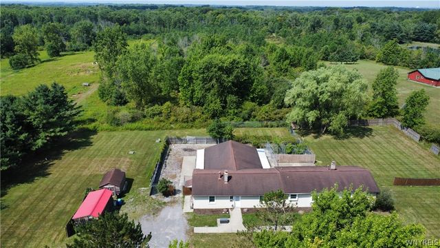 100 Sullivan Road, Alden, NY 14004