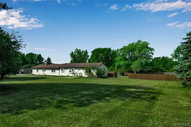 100 Sullivan Road, Alden, NY 14004