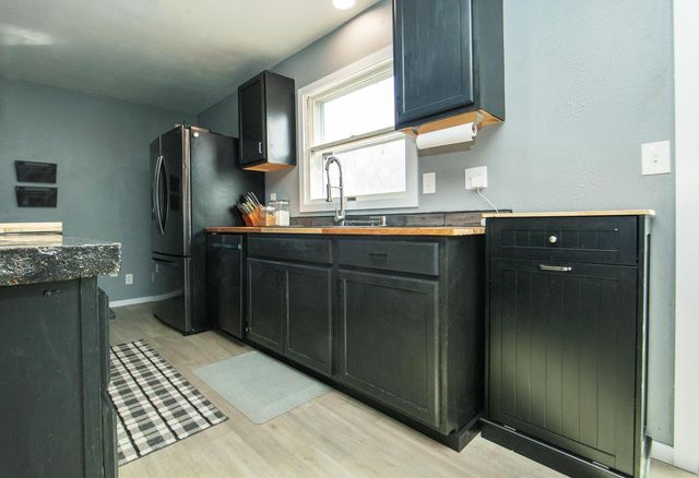 2906 Niles, Waterloo, IA 50703