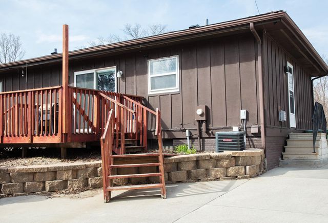 2906 Niles, Waterloo, IA 50703