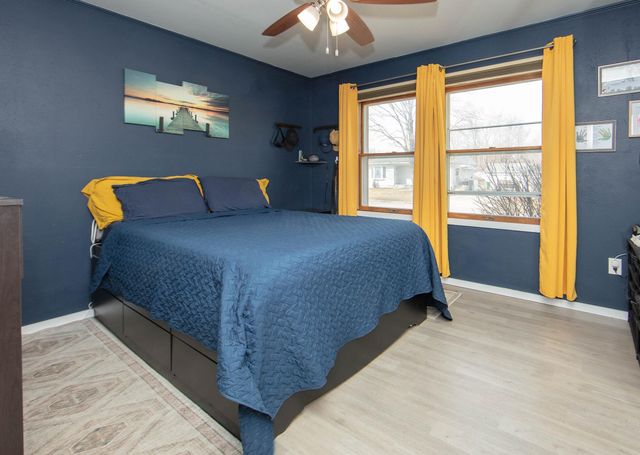 2906 Niles, Waterloo, IA 50703