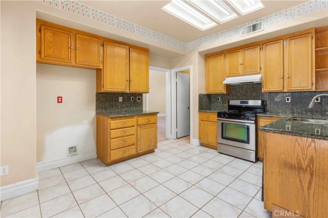 32015 Bourges, Lake Elsinore, CA 92530
