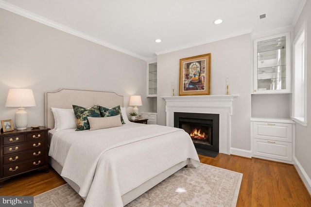 539 S COLUMBUS ST, Alexandria, VA 22314