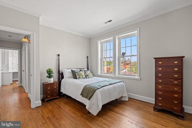 539 S COLUMBUS ST, Alexandria, VA 22314