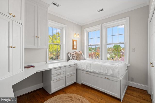 539 S COLUMBUS ST, Alexandria, VA 22314