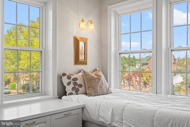539 S COLUMBUS ST, Alexandria, VA 22314