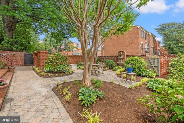 539 S COLUMBUS ST, Alexandria, VA 22314