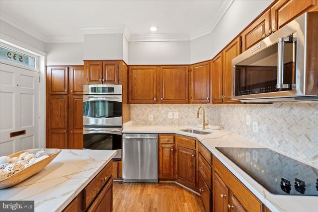539 S COLUMBUS ST, Alexandria, VA 22314