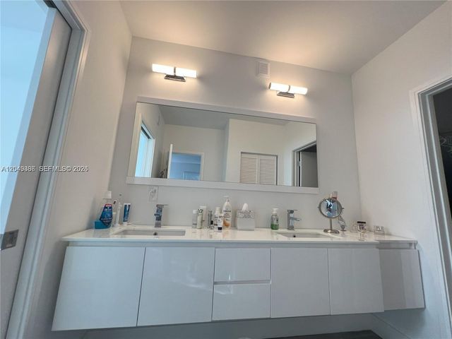 1121 NE 23rd Ter 1121, Pompano Beach, FL 33062