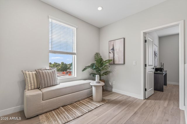 2601 E CLARENDON Avenue 3, Phoenix, AZ 85016