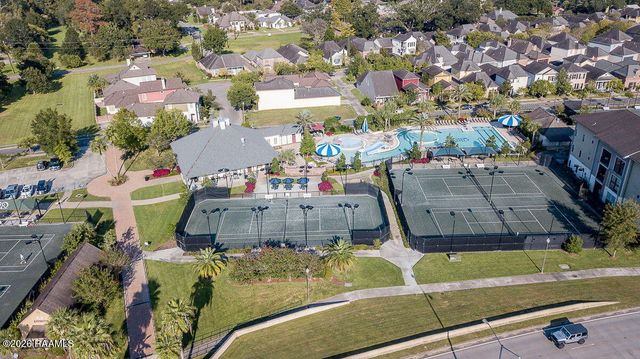 214 Settlers Trace Boulevard, Lafayette, LA 70508