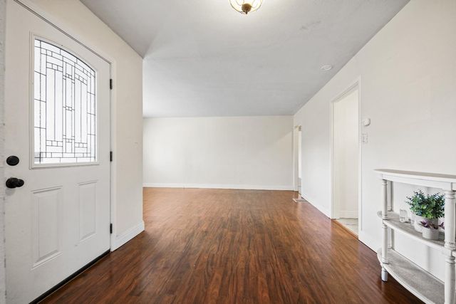 2075 W Monterey Ave, Stockton, CA 95204