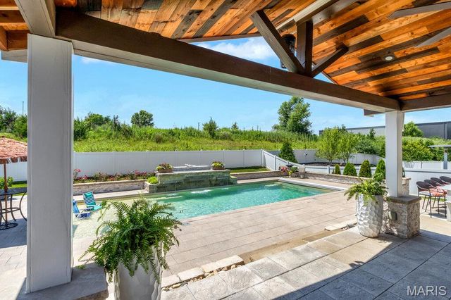 50 Wisdom Way, Lake St Louis, MO 63367