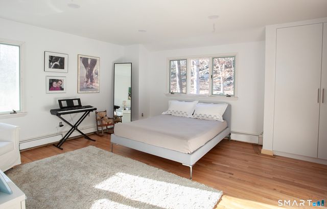 26 Hill Farm Road, Weston, CT 06883