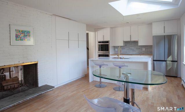 26 Hill Farm Road, Weston, CT 06883