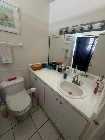 7904 W Dr 1010 1010, North Bay Village, FL 33141