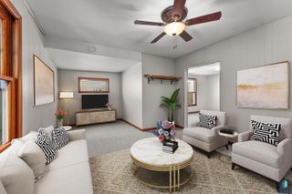 805 W 13th St Street, Sioux Falls, SD 57104