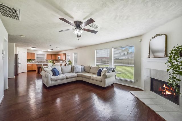 5014 Winding View Lane, Humble, TX 77346