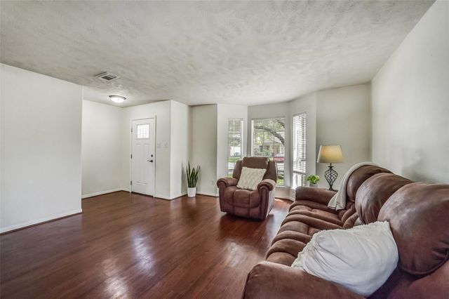 5014 Winding View Lane, Humble, TX 77346