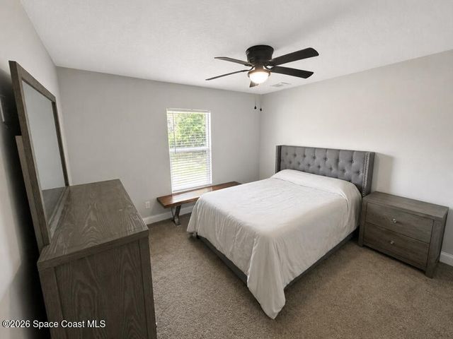3760 Montgomery Road, Mims, FL 32754