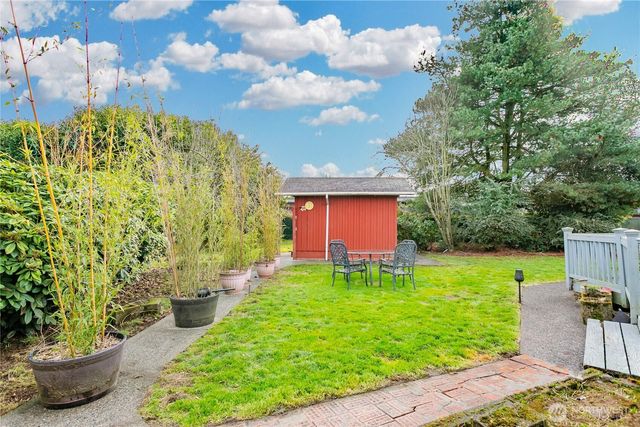 7416 25th Street W, Tacoma, WA 98466