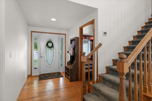 752 Mallory Court, Central Point, OR 97502
