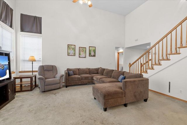 752 Mallory Court, Central Point, OR 97502