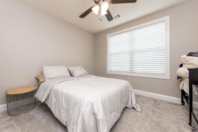924 Abingdon Cove, Bonaire, GA 31005