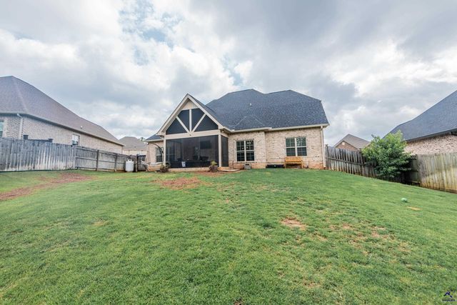 924 Abingdon Cove, Bonaire, GA 31005