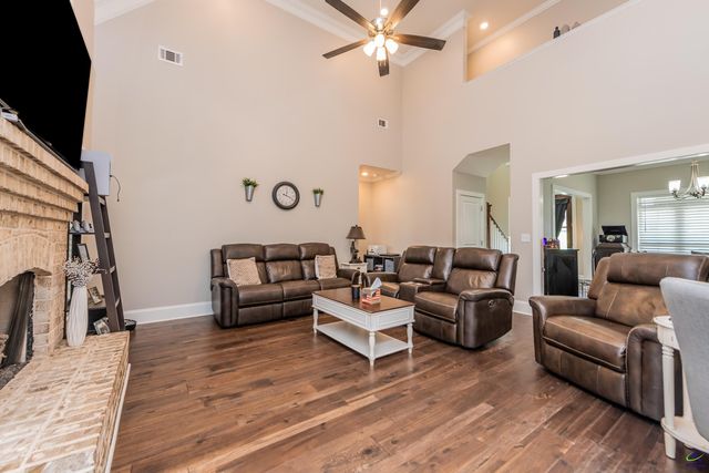 924 Abingdon Cove, Bonaire, GA 31005