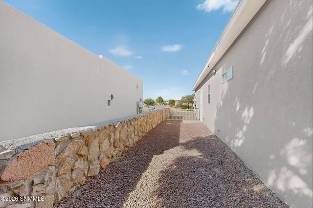 4221 Fireweed Drive, Las Cruces, NM 88007