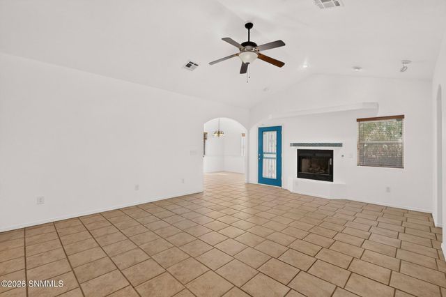4221 Fireweed Drive, Las Cruces, NM 88007