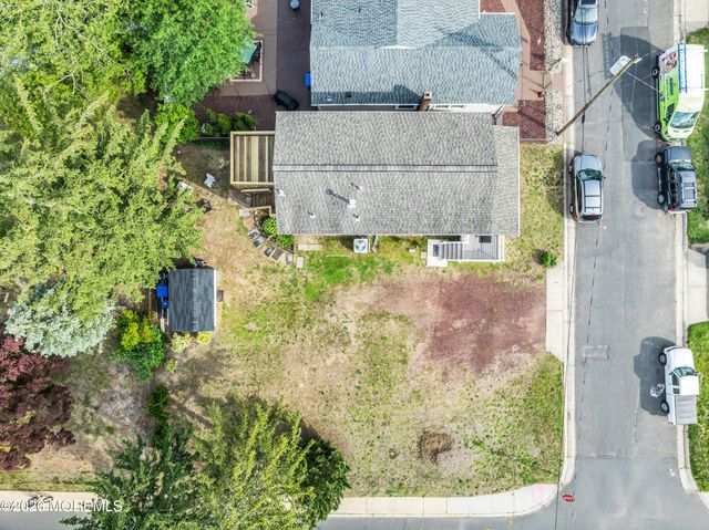 401 Walnut Street, Port Monmouth, NJ 07758