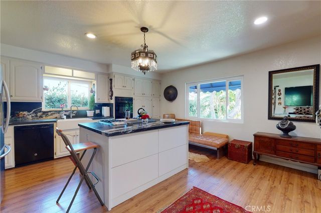 1038 W 2nd, San Pedro, CA 90731
