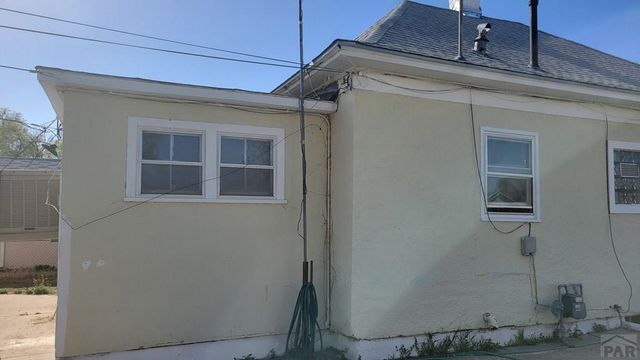 927 Veta Ave, Pueblo, CO 81004