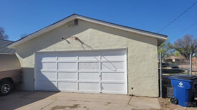 927 Veta Ave, Pueblo, CO 81004