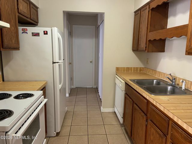 471 LOMBARD Street, Orange Park, FL 32073