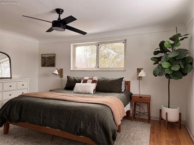 19982 W Doyle Place, Grosse Pointe Woods, MI 48236