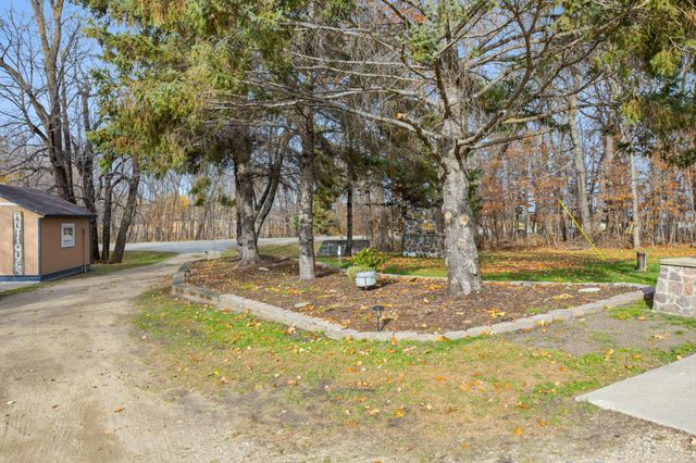 14963 County Highway 5, Lake Park, MN 56554