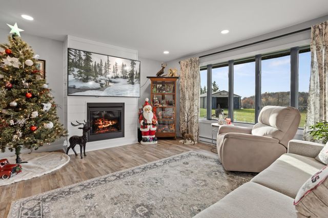 14963 County Highway 5, Lake Park, MN 56554