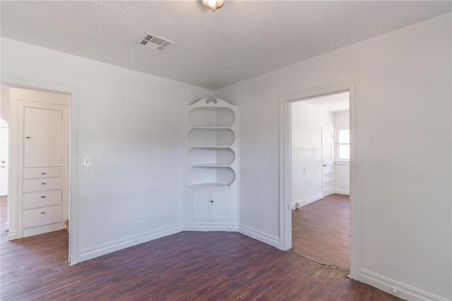 2325 E Madison Street, Oklahoma City, OK 73111