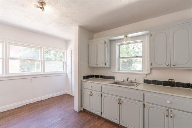 2325 E Madison Street, Oklahoma City, OK 73111