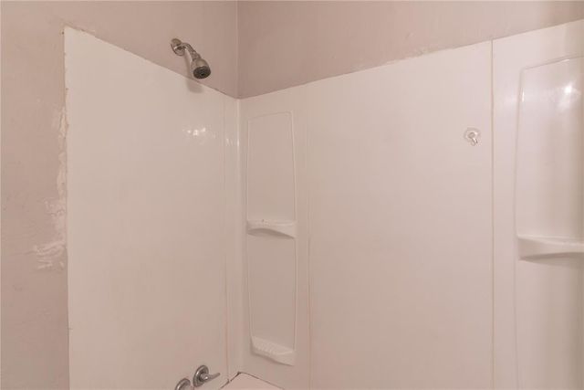 2325 E Madison Street, Oklahoma City, OK 73111