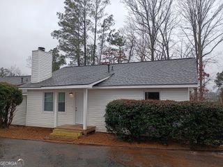 10 Oakmount Drive, Newnan, GA 30263