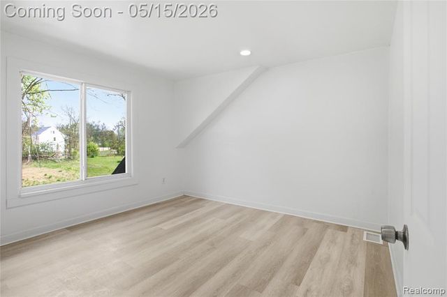 157 W Nevada Street, Highland Park, MI 48203