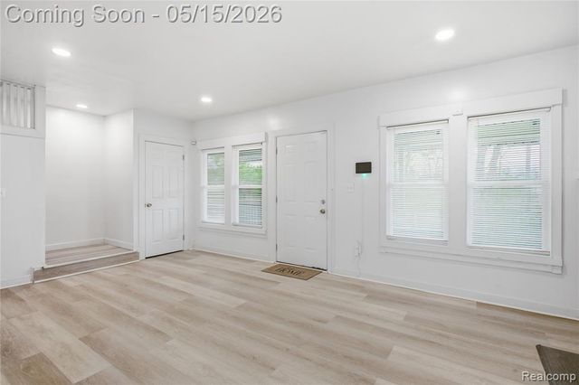 157 W Nevada Street, Highland Park, MI 48203