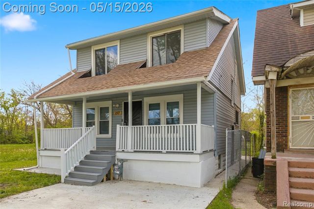 157 W Nevada Street, Highland Park, MI 48203